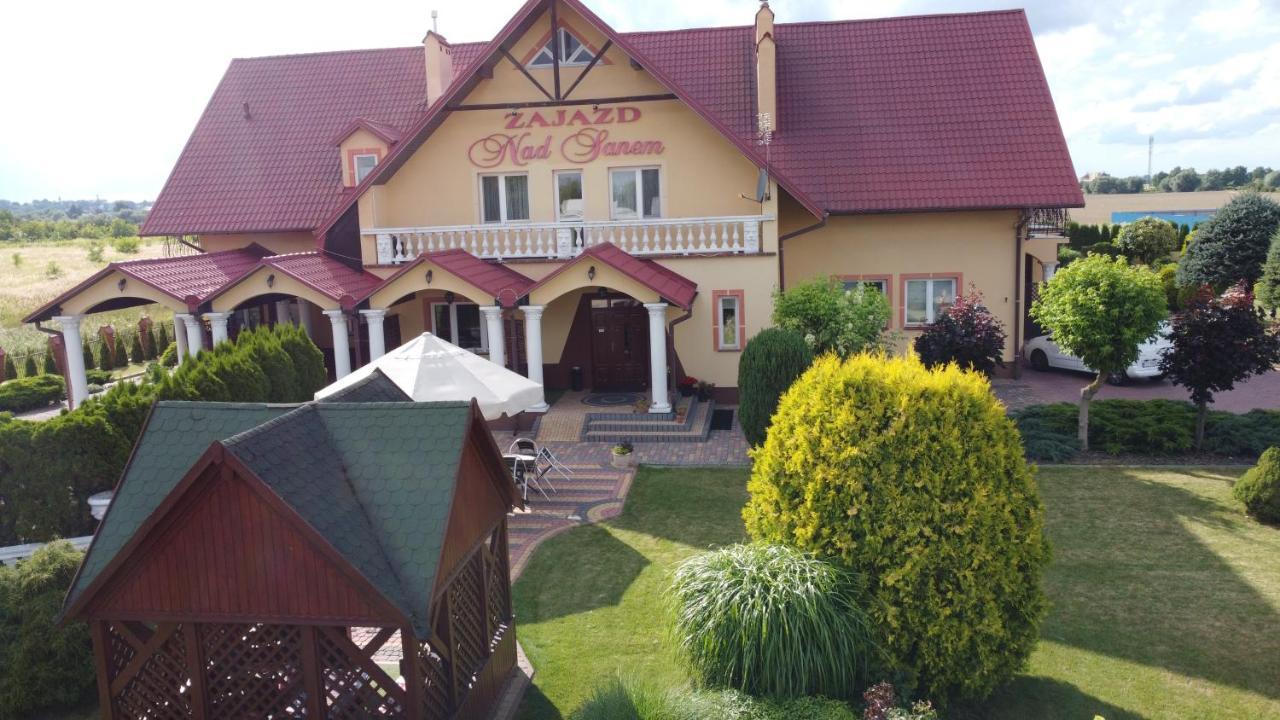 Zajazd Nad Sanem Jaroslaw Exterior photo